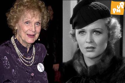 سلبریتی های سن بالا که همچنان زیبا و جذاب هستند/ عکس 3 گلوریا استوارت در دوران پیری و جوانی