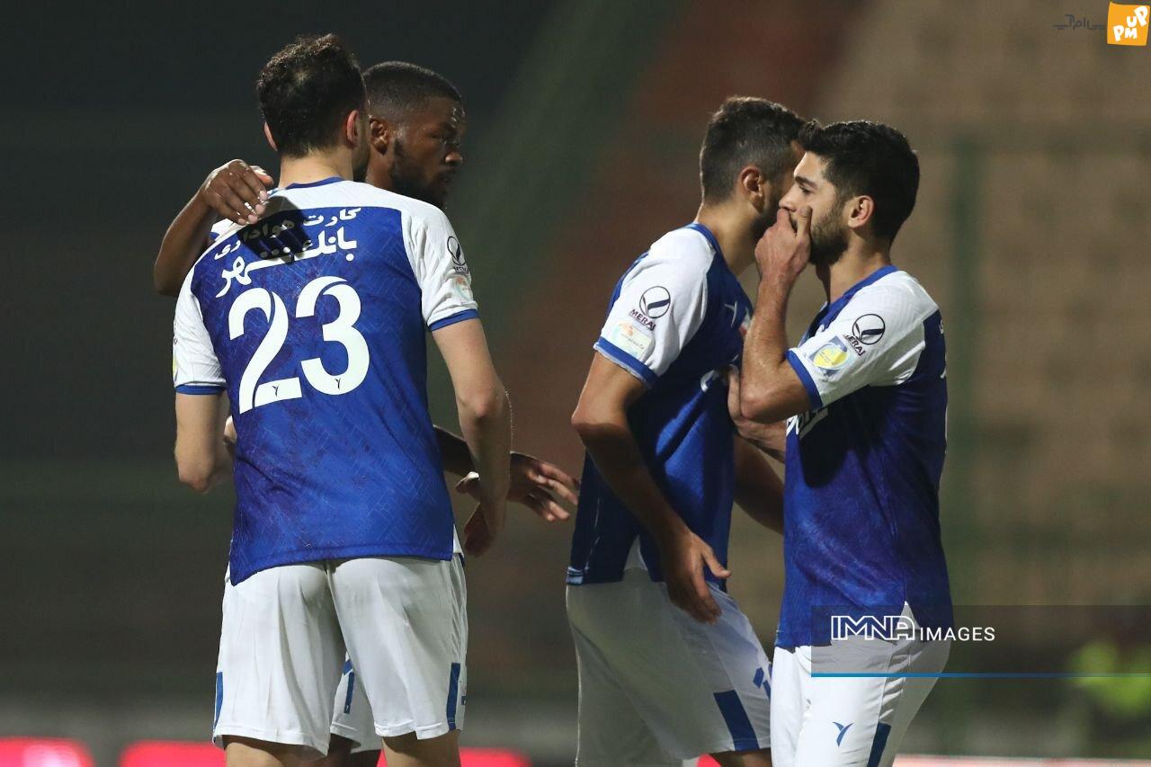 تجربه بیشتر پرسپولیس در خط دفاع!/ استقلال باید با درایت عمل کند 1 پرسپولیس تجربه بیشتری در خط دفاع دارد/ استقلال برای برد باید منطقی بازی کند