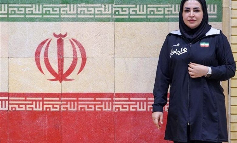 بانوی ایرانی بهترین مربی کشتی آسیا شد/ اهدای مدال به شهید ضرغام و شهید تهرانی مقدم
