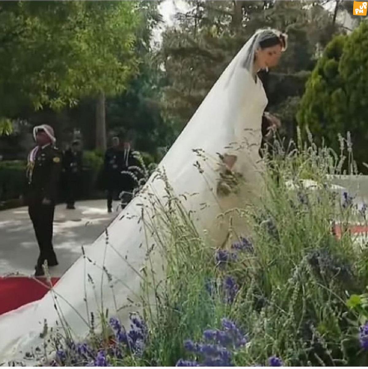 اولین تصاویر از لباس عروس ملکه رانیا اولین تصاویر از لباس عروس ملکه رانیا