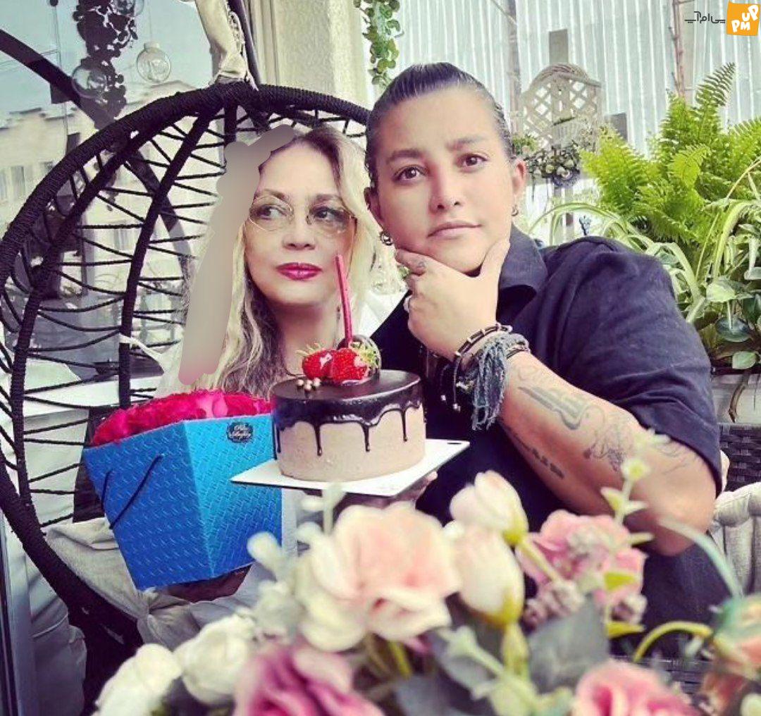 بازیگران مشهور ایرانی در جشن تولد خصوصی / چهره جوان این بازیگر زن 64 ساله همه را شگفت زده کرد! بازیگران مشهور ایرانی در جشن تولد خصوصی / چهره جوان این بازیگر زن 64 ساله همه را شگفت زده کرد!