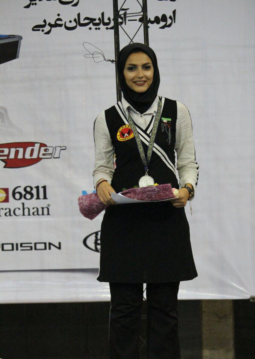 پیشنهاد و سخنان بهترین بازیکن مسابقه فینال: ایجاد باشگاه بیلیارد ویژه بانوان الزامی است. 1 من بهترین بازیکن مسابقه فینال بودم/ داوران باید باشگاه بیلیارد ویژه بانوان ایجاد کنند