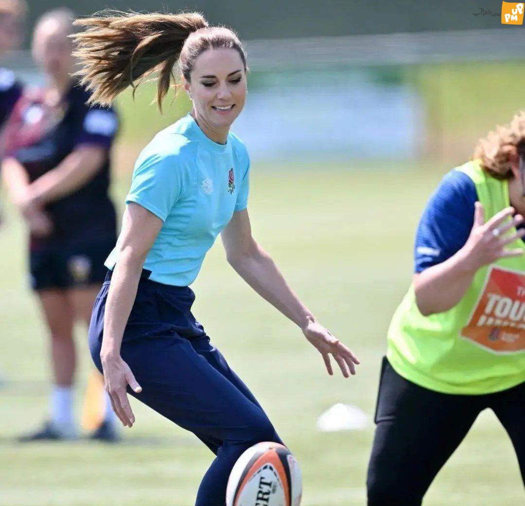 کیت میدلتون با لباس راحتی! / آیا تا به حال ملکه مد دنیا را در این سبک دیده اید + عکس؟ کیت میدلتون با لباس راحتی! / آیا تا به حال ملکه مد دنیا را در این سبک دیده اید + عکس؟