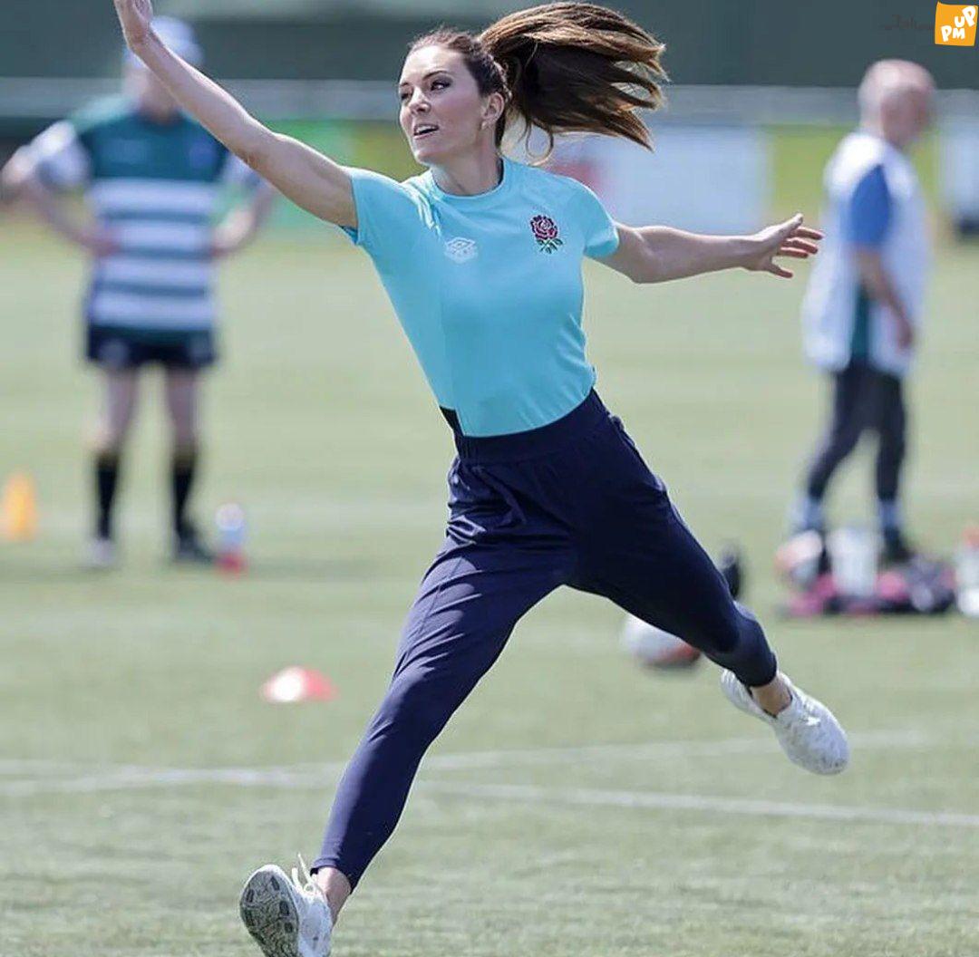 کیت میدلتون با لباس راحتی! / آیا تا به حال ملکه مد دنیا را در این سبک دیده اید + عکس؟ کیت میدلتون با لباس راحتی! / آیا تا به حال ملکه مد دنیا را در این سبک دیده اید + عکس؟