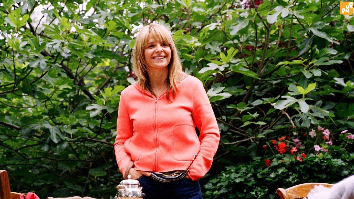 مدل موی جدید مونیکا بلوچی سوژه شد. مدل موی جدید مونیکا بلوچی سوژه شد.