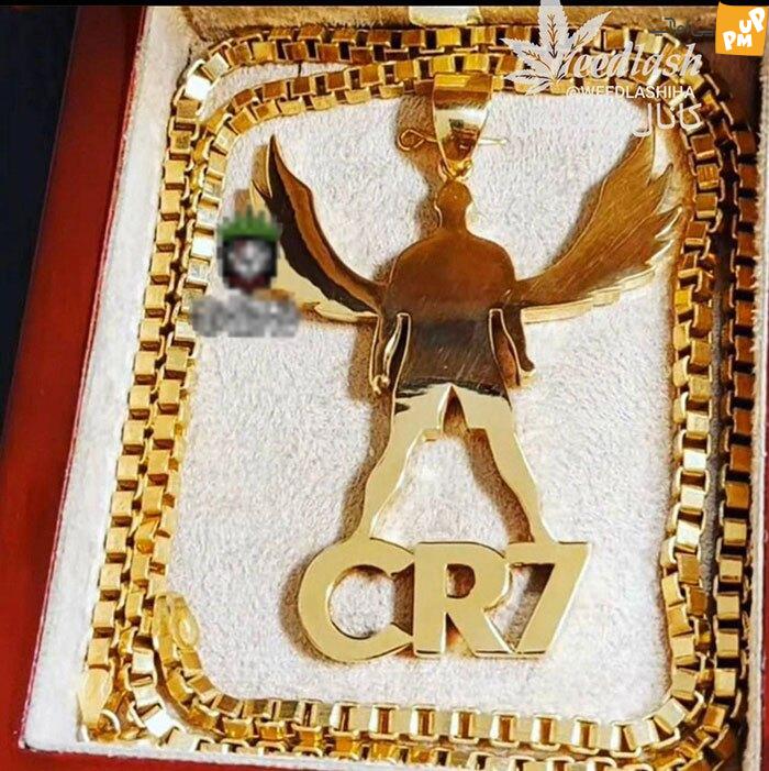 هدیه گران قیمت و مجلل دختر ایرانی به رونالدو + عکس 1 هدیه دختر ایرانی به کریستیانو رونالدو