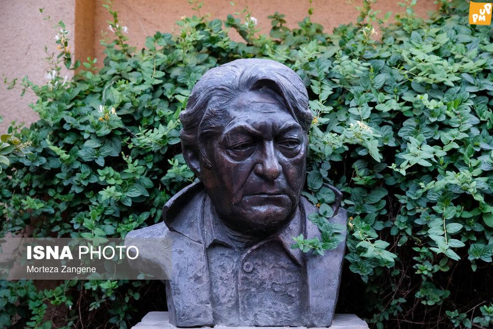 مراسم بزرگداشت عزت الله انتظامی با حضور هنرمندان سینما / عکس 6 مراسم بزرگداشت عزت الله انتظامی با حضور هنرمندان سینما / عکس