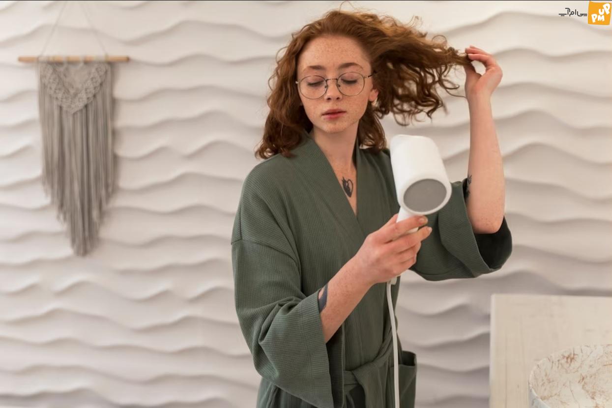 فر کردن مو در خانه به سادگی نوشیدن آب است! فر کردن مو در خانه به سادگی نوشیدن آب است!