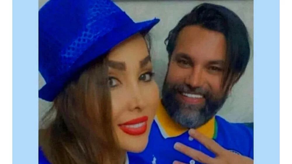 سلفی اغراق آمیز «نیکبخت» و همسرش نظر کاربران را جلب کرد!/عکس 1 عکسی جالب و دیدنی از علیرضا نیکبخت واحدی فوتبالیست سرشناس ایرانی در کنار همسرش با ژستی متفاوت در فضای مجازی منتشر شد.