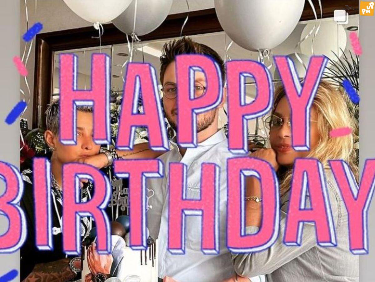 بازیگران مشهور ایرانی در جشن تولد خصوصی / چهره جوان این بازیگر زن 64 ساله همه را شگفت زده کرد! بازیگران مشهور ایرانی در جشن تولد خصوصی / چهره جوان این بازیگر زن 64 ساله همه را شگفت زده کرد!