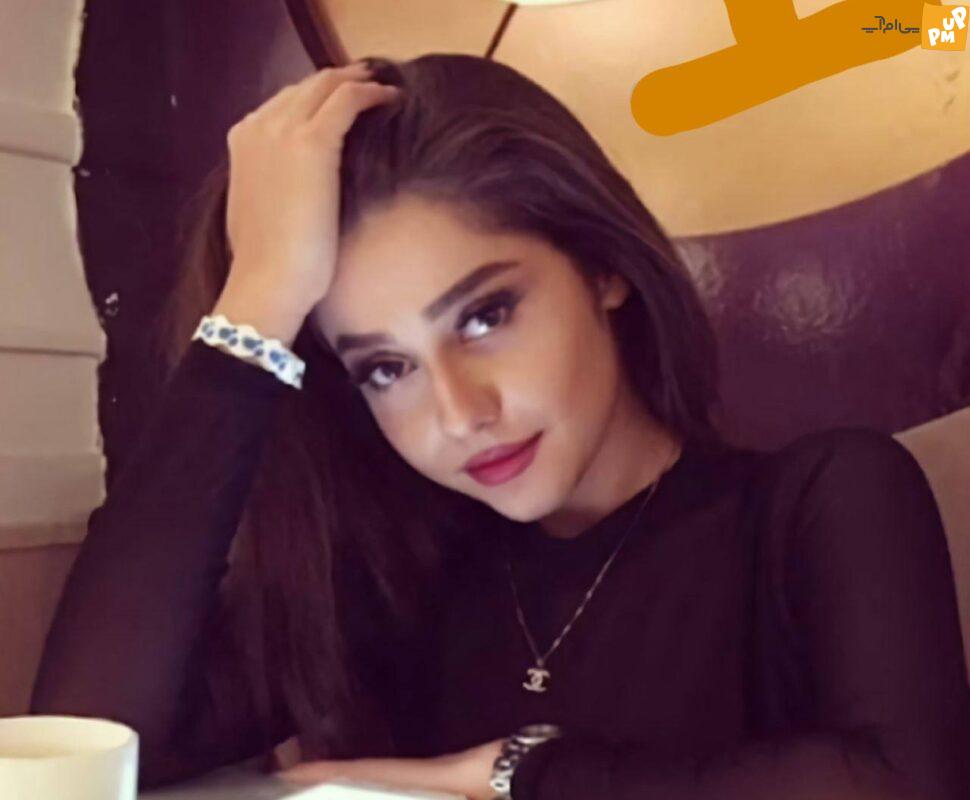 بلاخره محمدرضا گلزار از همسرش رونمایی کرد/ عکس همسر ۲۰ سال کوچیکتر گلزار! 1 بلاخره محمدرضا گلزار از همسرش رونمایی کرد/ عکس همسر ۲۰ سال کوچیکتر گلزار!