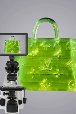 کیف میکروسکوپی «لوئیس ویتون» کوچکتر از یک دانه نمک با قیمتی عجیب! + عکس 1 کیف میکروسکوپی «لوئیس ویتون» کوچکتر از یک دانه نمک با قیمتی عجیب! + عکس