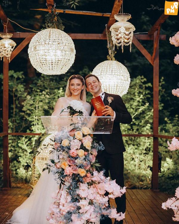 بازیگر سریال خواهر و برادرانم "جیهان شیمشک" با یک یوتیوبر ترکیهای ازدواج کرد!/ تصاویر مراسم عروسی این زوج! 1 بازیگر سریال خواهر و برادرانم "جیهان شیمشک" با یک یوتیوبر ترکیهای ازدواج کرد!/ تصاویر مراسم عروسی این زوج!