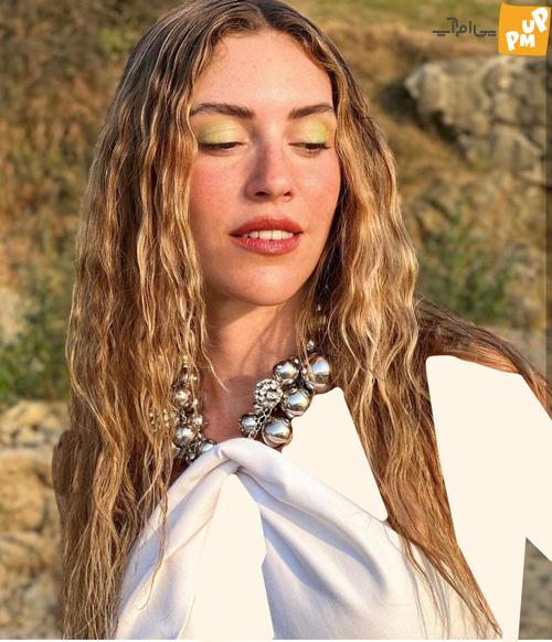 عکس زیبای بازیگر ترک محبوب روی جلد یکی از مجله های مشهور چاپ شد!/عکس 3 عکس زیبای بازیگر ترک محبوب روی جلد یکی از مجله های مشهور چاپ شد!/عکس