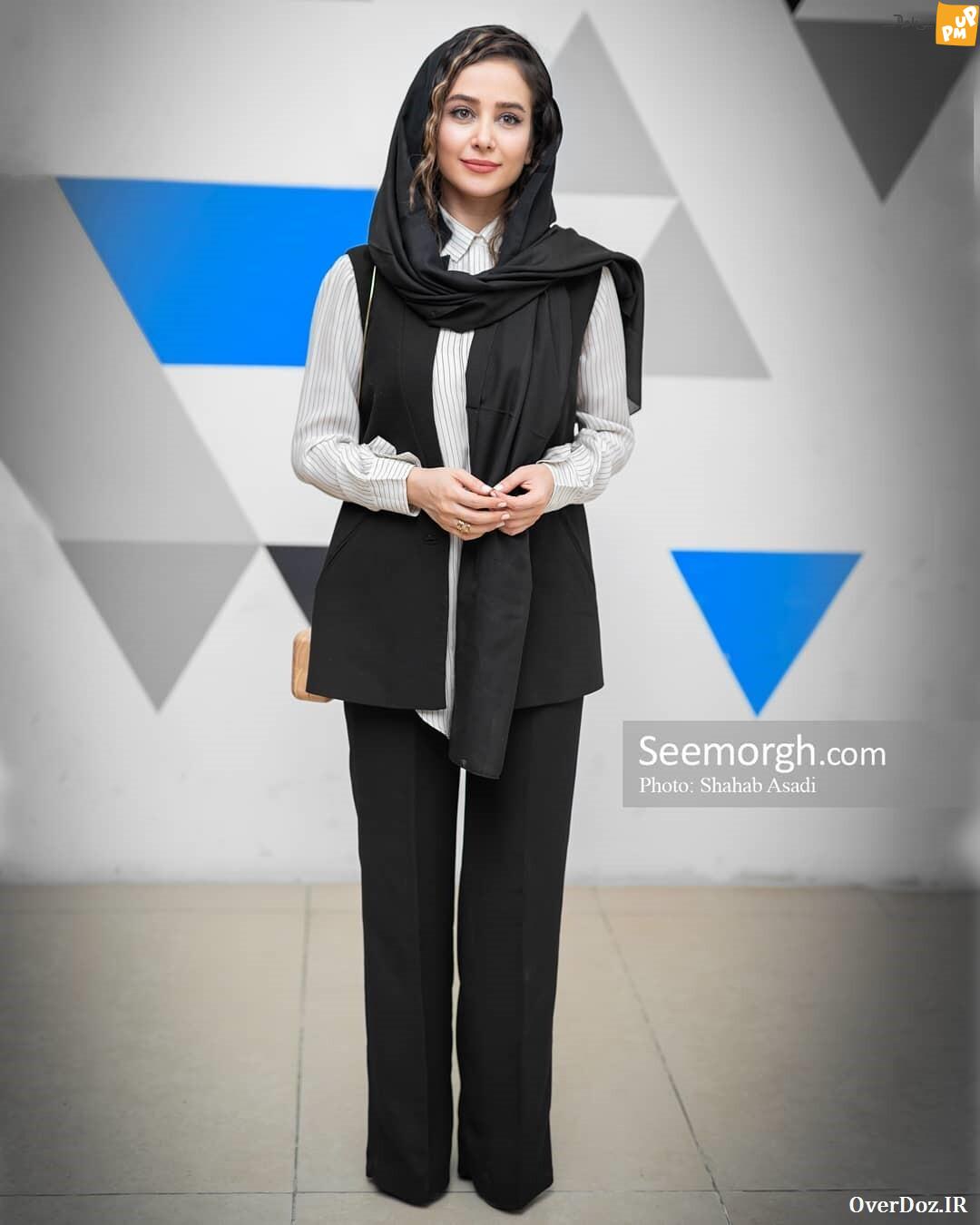 ترفند طلایی ست کردن را از خانم سوپراستار یاد بگیرید! /الناز حبیبی با این عکس ها نشان داده چه لباس هایی مناسب خانم های قد کوتاه هست! 2 ترفند طلایی ست کردن را از خانم سوپراستار یاد بگیرید! /الناز حبیبی با این عکس ها نشان داده چه لباس هایی مناسب خانم های قد کوتاه هست!