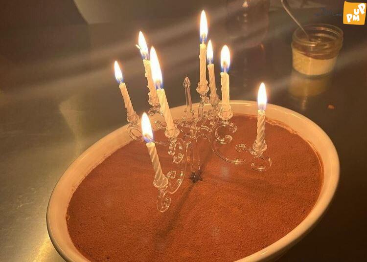 جشن و هیاهوی تولد دونگی با کیک های متنوع و خلاقانه! /خانم بازیگر چه ریخت و پاشی کرده! 2 جشن و هیاهوی تولد دونگی با کیک های متنوع و خلاقانه! /خانم بازیگر چه ریخت و پاشی کرده!