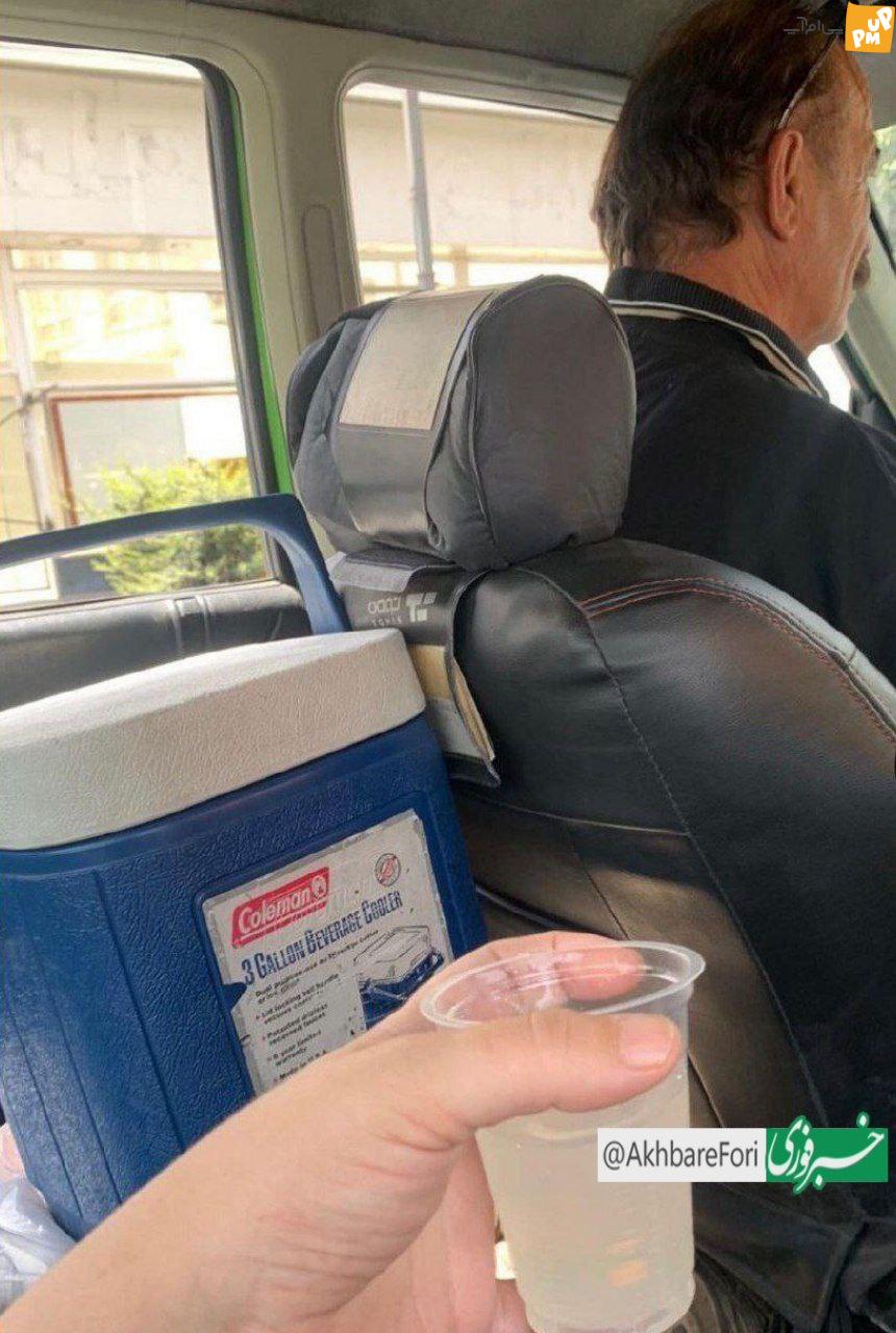 هدیه شربت آبلیمو برای مسافران تاکسی سوژه فضای مجازی شد! 1 هدیه شربت آبلیمو برای مسافران تاکسی سوژه فضای مجازی شد!