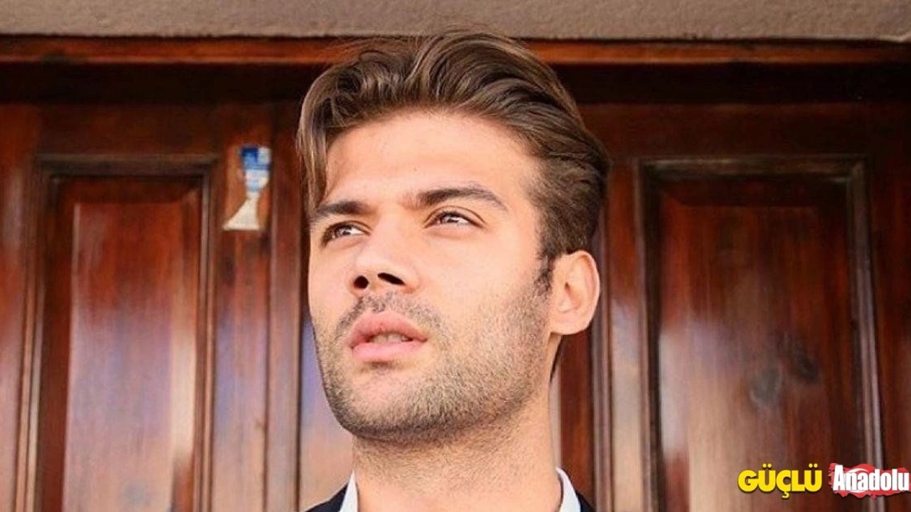 داستان معروفیت سریع کانر توپچو چه بود؟/بیوگرافی بازیگر ترک و داستان علاقه او به بازیگری!/عکس 3 داستان معروفیت سریع کانر توپچو چه بود؟/بیوگرافی بازیگر ترک و داستان علاقه او به بازیگری!/عکس