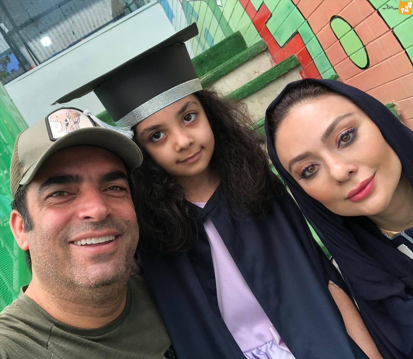 پیام منوچهر هادی به فارغ التحصیلی دخترش!/عکس دسته جمعی خانواده یکتا ناصر/عکس 1 پیام منوچهر هادی به فارغ التحصیلی دخترش!/عکس دسته جمعی خانواده یکتا ناصر/عکس