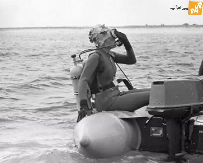 ببینید: تصاویر شنای فرح پهلوی; فرح دیبا در جزیره کیش غواصی می کند 2 عکس های فرح پهلوی در حال شنا