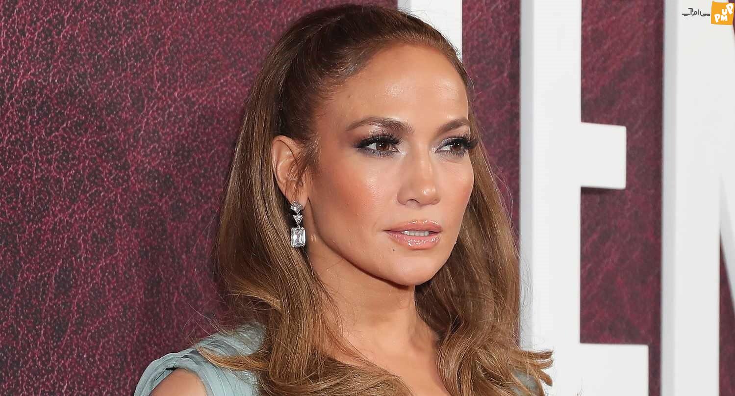 نگاهی به ظاهر منحصر به فرد جی لو که نشان می دهد او همیشه صاحب سبک بوده است نگاهی به ظاهر منحصر به فرد جی لو که نشان می دهد او همیشه صاحب سبک بوده است