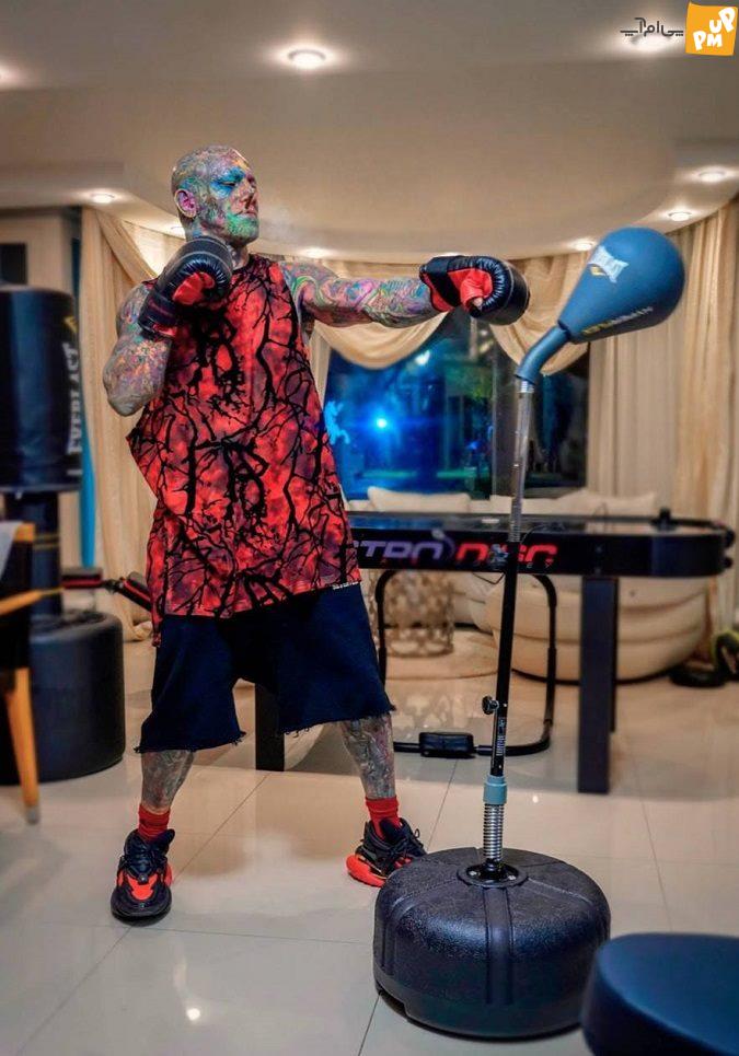 امیر تتلو بخاطر عدم حمایت طرفداران از آهنگ جدیدش شکایت می کند! /جزئیات 9 امیر تتلو بوکس حرفه ای