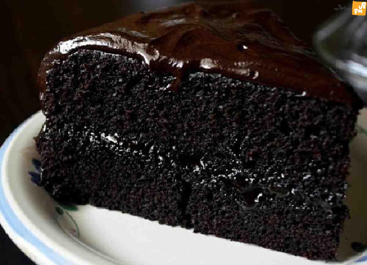 طرز تهیه کیک شکلاتی مرطوب مرحله به مرحله طرز تهیه کیک شکلاتی مرطوب مرحله به مرحله