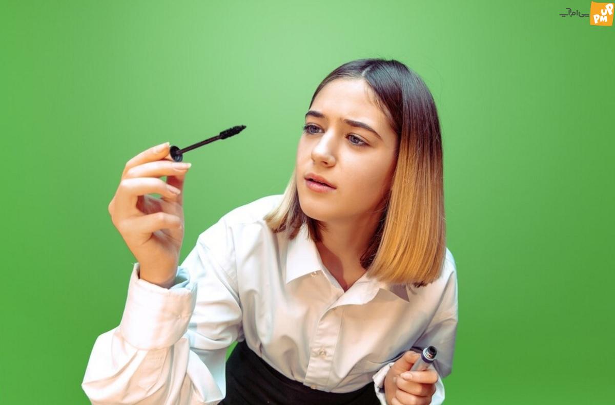 نحوه ریمل زدن با توجه به فرم چشم، نکته ای که در هنگام آرایش به آن توجه نمی شود نحوه ریمل زدن با توجه به فرم چشم، نکته ای که در هنگام آرایش به آن توجه نمی شود