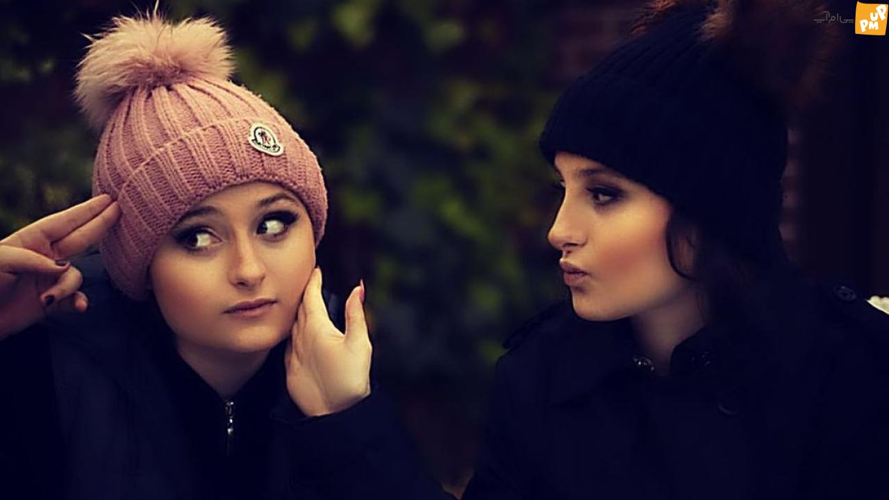 لایو جنجالی "سارا و نیکا فرقانی" در رابطه با عمل‌های زیبایی صورتشان!/ عکس + فیلم