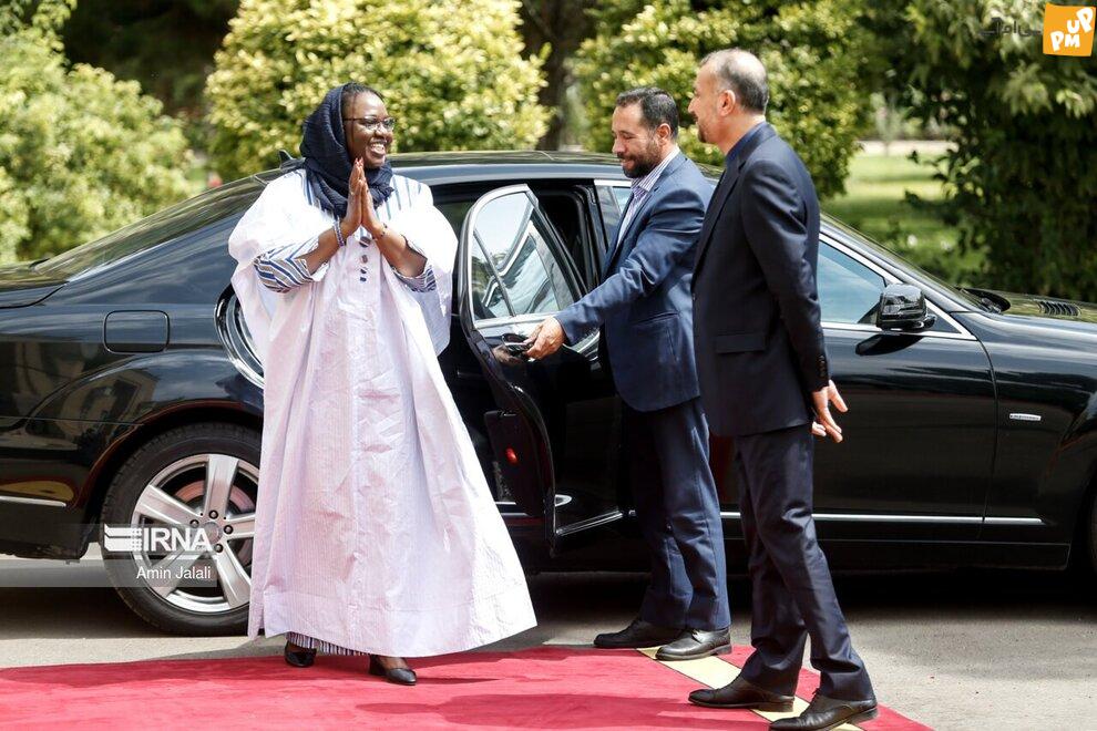 وزیر امور خارجه بورکینافاسو به تهران سفر کرد!/عکس 12 وزیر امور خارجه بورکینافاسو به تهران سفر کرد!/عکس