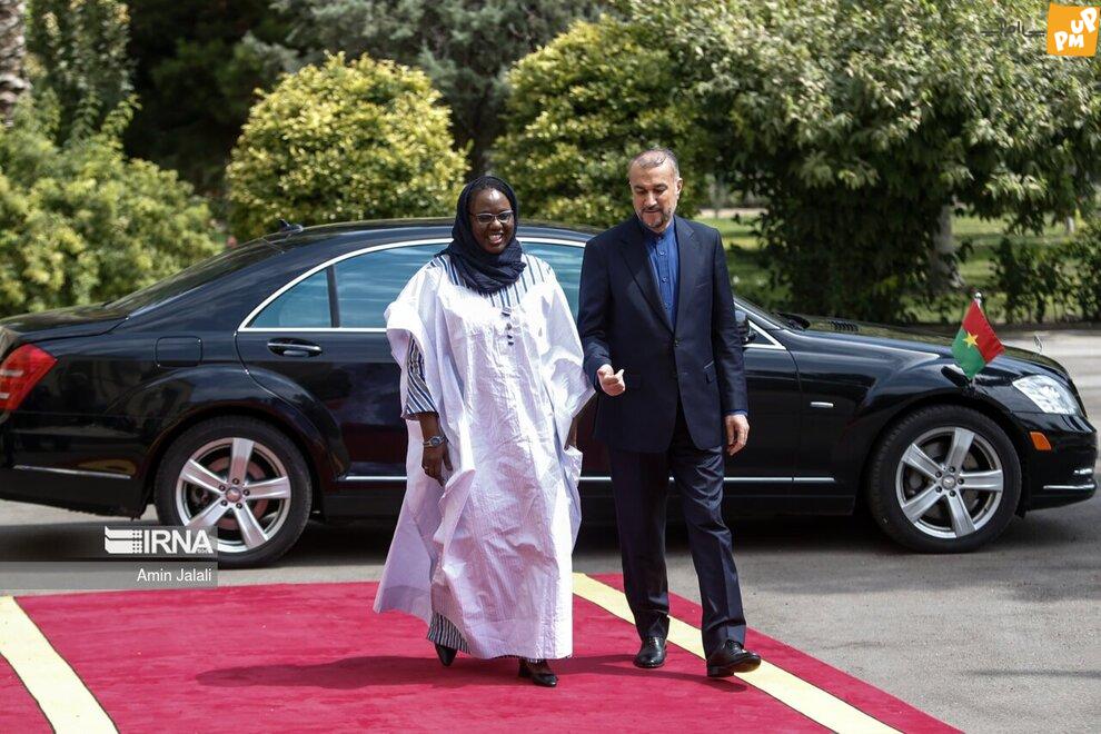 وزیر امور خارجه بورکینافاسو به تهران سفر کرد!/عکس 15 وزیر امور خارجه بورکینافاسو به تهران سفر کرد!/عکس