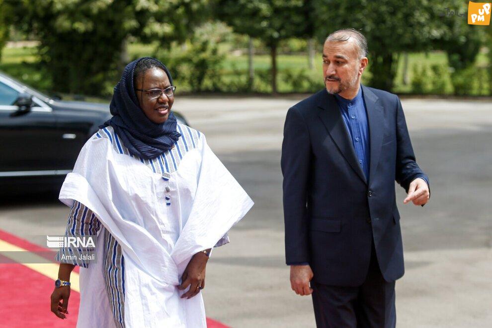 وزیر امور خارجه بورکینافاسو به تهران سفر کرد!/عکس 16 وزیر امور خارجه بورکینافاسو به تهران سفر کرد!/عکس