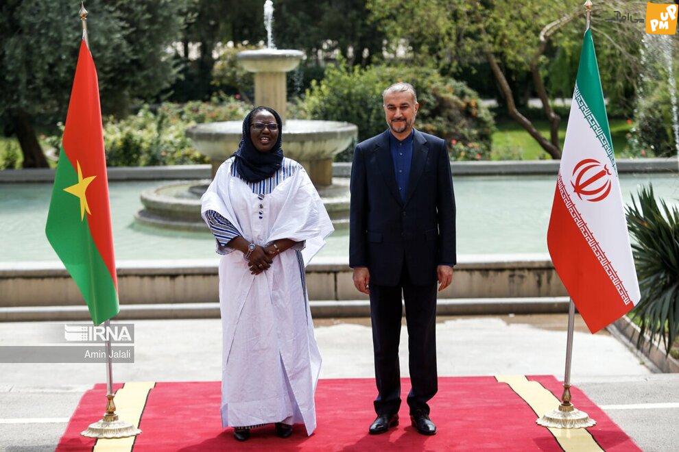 وزیر امور خارجه بورکینافاسو به تهران سفر کرد!/عکس 1 وزیر امور خارجه بورکینافاسو به تهران سفر کرد!/عکس