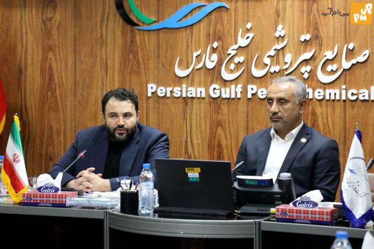 نیک انصاری: می خواهم در 50 سال دوم تاسیس پتروشیمی بندر امام بزرگترین شرکت ملی و بین المللی باقی بمانم. نیک انصاری: می خواهم در 50 سال دوم تاسیس پتروشیمی بندر امام بزرگترین شرکت ملی و بین المللی باقی بمانم.