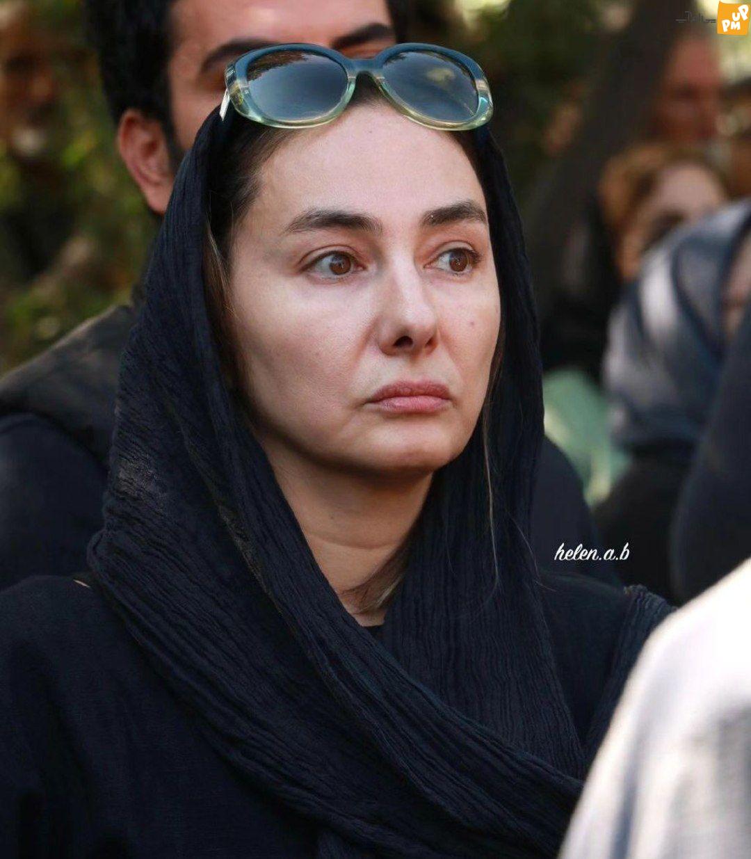 هانیه توسلی در مراسم ختم داریوش مهرجویی/ بازیگر زن چند سال دارد! + عکس هانیه توسلی در مراسم ختم داریوش مهرجویی/ بازیگر زن چند سال دارد! + عکس